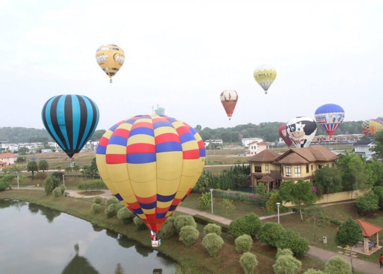 Facebook Putrajaya International Hot Air Balloon Fiesta