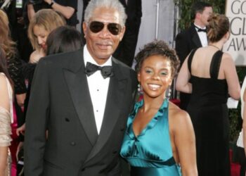 Morgan Freeman bersama cucu angkat, Edina Hines.