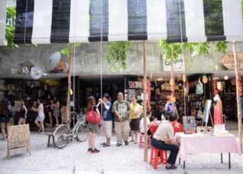 Bandar Ipoh menjadi tumpuan kerancakan pembangunan kafe serta butik gaya vintaj seperti Sekeping Kong Heng, kata Lonely Planet. Foto -TheMalayMailOnline