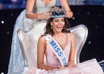 Stephanie Del Valle dari Puerto Rico sebagai Miss World 2016. Foto - Reuters