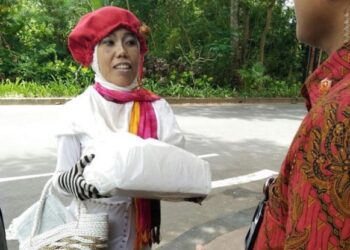 Dewi Palapa. Foto - Bali Post